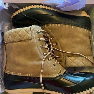 Madden girl duck boots